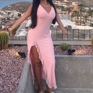 Elegant Pink Sleeveless Dress